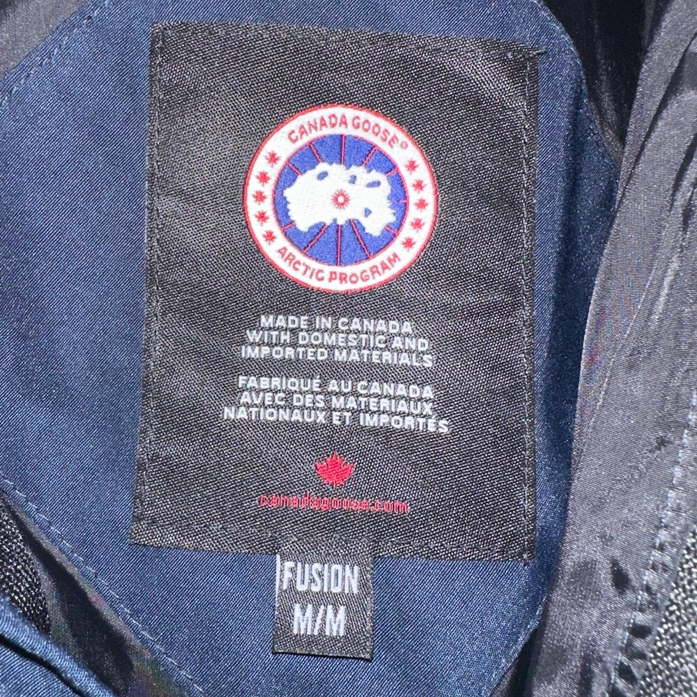 Canada Goose Mystique Parka - Picture 6 of 8